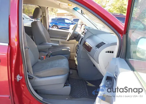 2010 Chrysler Town & Country Lx из США, поврежденный, VIN 2A4RR4DE6AR192407